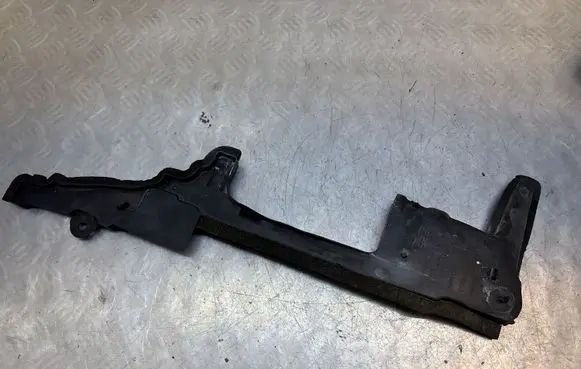 Nissan Qashqai Intercooler air guide/duct channel 215584EB0A