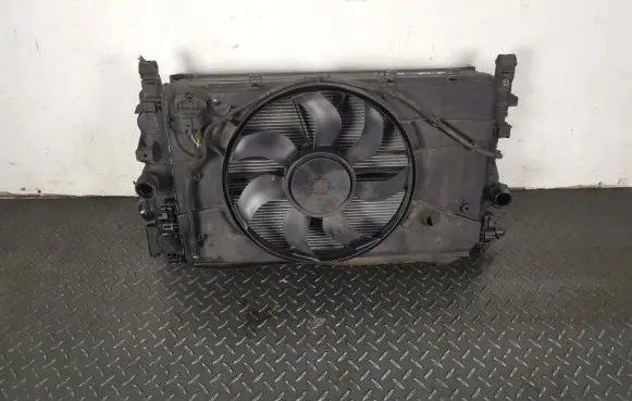 Opel Zafira C Radiator set 13374843 1336518313365182