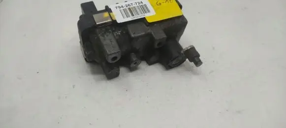 Volvo XC90 Front brake caliper 27d