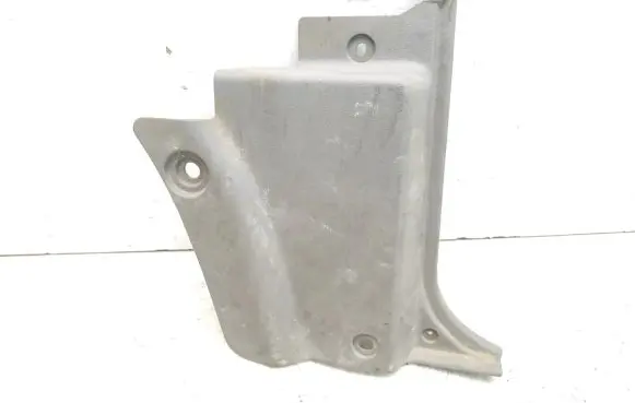 Foot area side trim