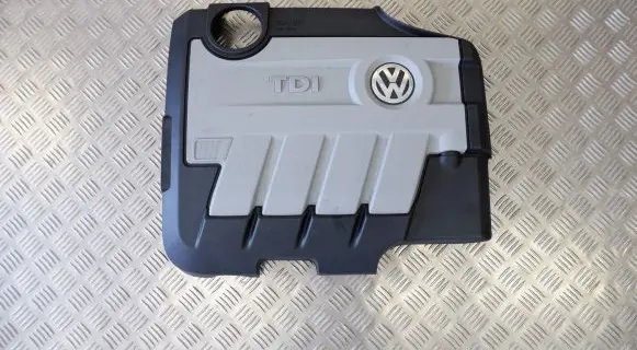 Volkswagen PASSAT CC Engine cover (trim) 03L103925AD 03L103925AE 03L103925AF