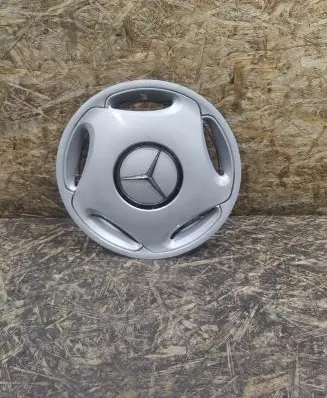 Mercedes-Benz E W210 R15 wheel hub/cap/trim A2104010024