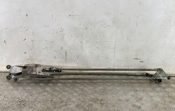 Renault Modus Front wiper linkage and motor 8200141270 0390241777