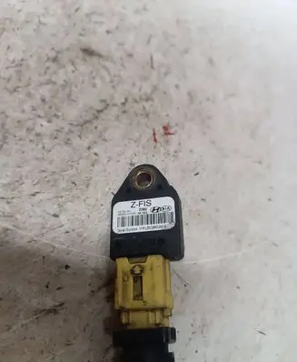 KIA Ceed Airbag deployment crash/impact sensor 95920