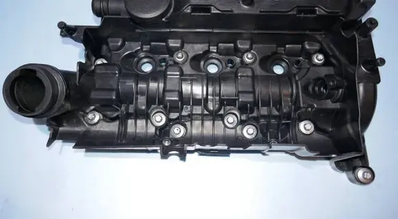 BMW 1 F20 F21 Rocker cam cover 8511342 11128511342