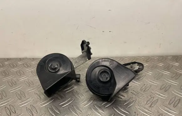 Volvo S60 Horn signal 55306AM80S