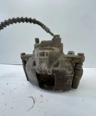 Chrysler Town & Country V Front brake caliper