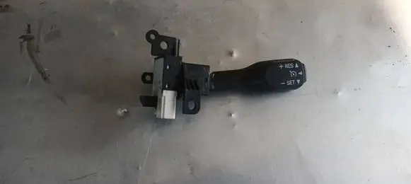 Toyota Corolla Verso AR10 Cruise control stalk 18A174