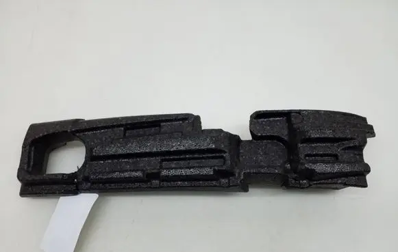 Front bumper foam support bar