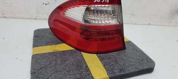 Mercedes-Benz E W211 Rear/tail lights A2118202764