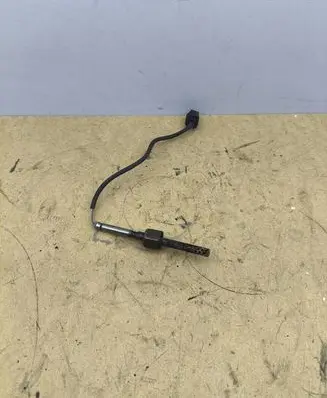 Mercedes-Benz E W211 Exhaust gas temperature sensor A0051538228