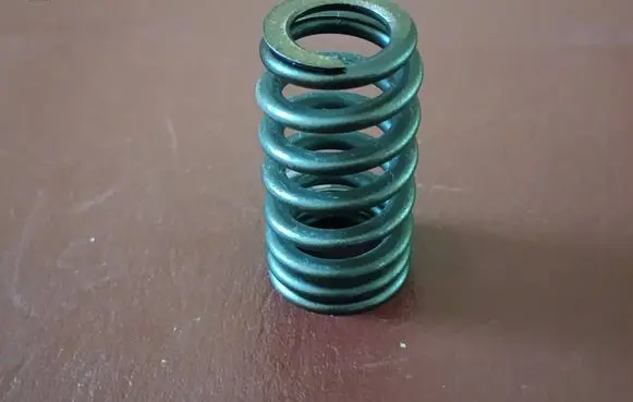 BMW X5 F15 Valve spring 7578825 11347578825
