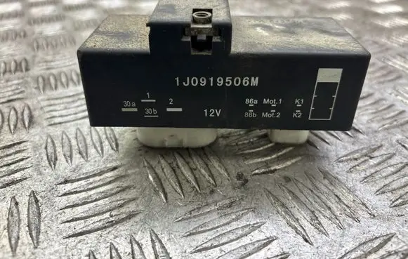 Skoda Roomster (5J) Coolant fan relay 1J0919506M