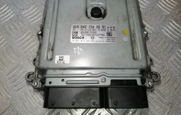 Mercedes-Benz E W211 Engine control unit/module A6421509891 0281013391