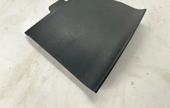 Chrysler Pacifica Panel trim 5UY90TRMAA 5UY90DX9AA 595859597