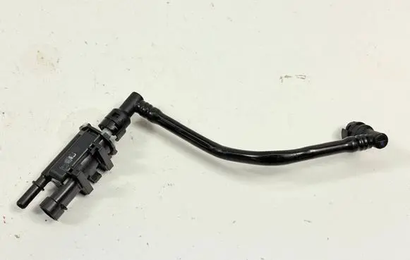 Cadillac Escalade Vacuum valve 12597341 12570469 12581349