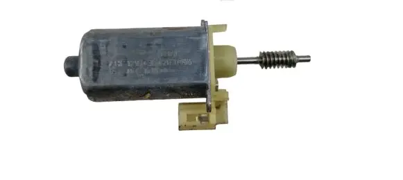Ford Edge II Seat adjustment motor 939732106 B556W AHC12V0390203044