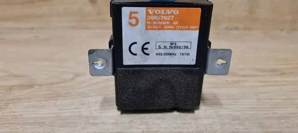 Volvo S40, V40 Alarm control unit/module 30857627