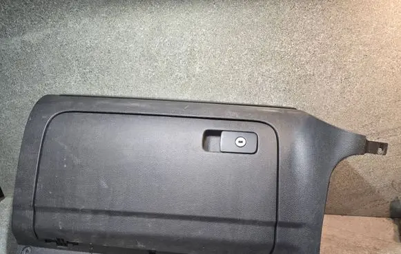 Glove box set