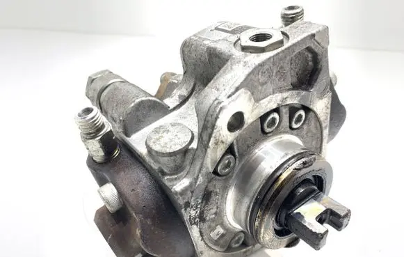 Mazda CX-5 Fuel injection high pressure pump SH0113800