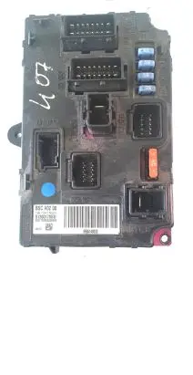 Peugeot 407 Fuse module BSCA0200