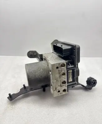 BMW 5 E60 E61 ABS Pump 6775730 6775732