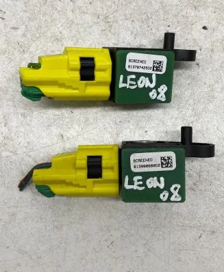 Seat Leon (1P) Airbag deployment crash/impact sensor 20081503 S13980660D2 13787425D2