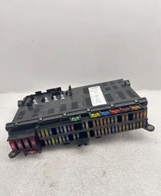 BMW X5 E53 Fuse module 6907395 212256111400 51875700