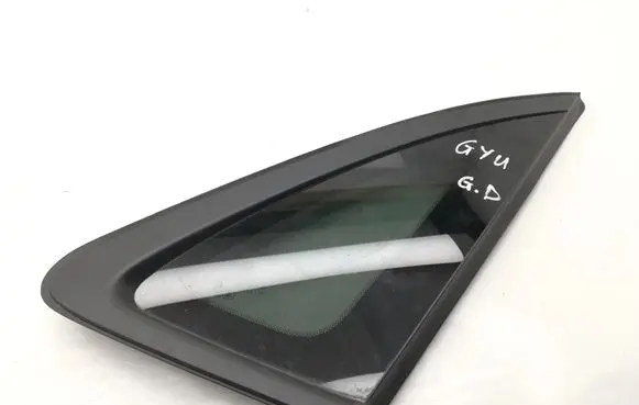 Hyundai Kona I Rear side window 