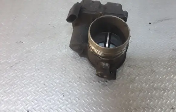 Ford Focus Throttle valve 7V2Q9E926AB