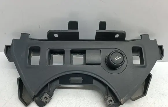 Citroen Berlingo Gear shifter surround trim plastic 9680931977 04157T06 63110656
