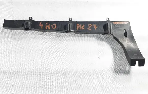 Audi A8 S8 D4 4H Rear bumper mounting bracket 4H0807453C