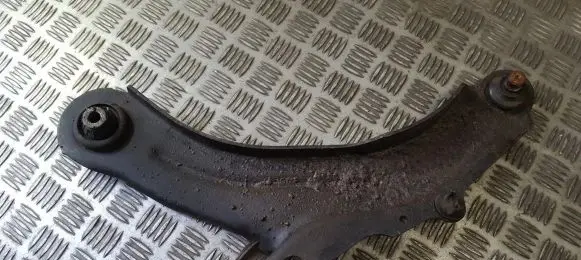 Renault Scenic II - Grand scenic II Front lower control arm/wishbone