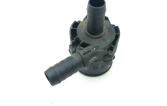 Ford Kuga III Electric auxiliary coolant/water pump MX638C506HBB