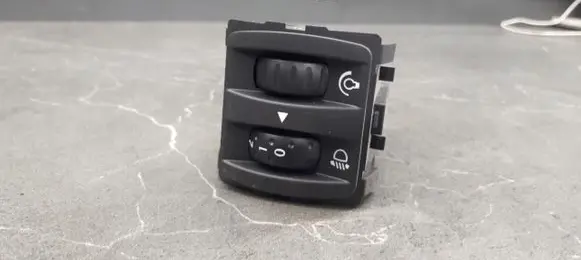 Renault Megane III Fog light switch 251900001RD