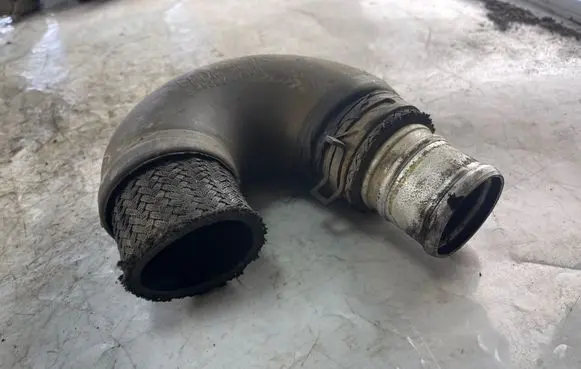 Hyundai Santa Fe Intercooler hose/pipe 2826227800