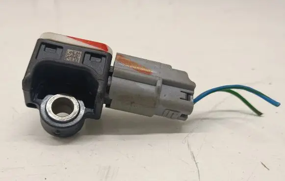 Volvo V60 Airbag deployment crash/impact sensor 31334336