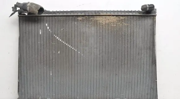 Jaguar XE Coolant radiator GX738005DC