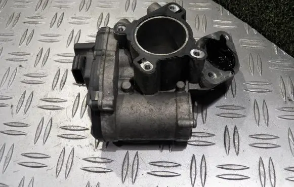 Opel Movano B Throttle valve A2C53412016 H8200987088 147100385R