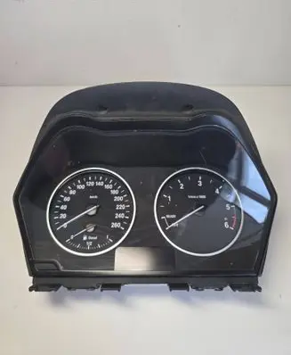 BMW 1 F20 F21 Speedometer (instrument cluster) 1912952
