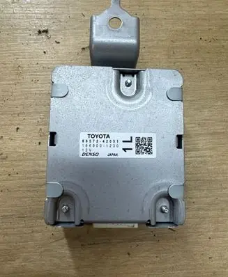 Toyota RAV 4 (XA50) Alarm control unit/module 8657242051