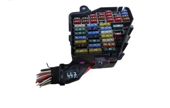Audi A6 S6 C5 4B Fuse box set