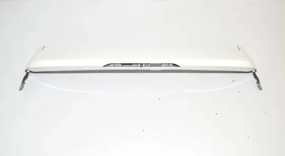 Tailgate/trunk spoiler