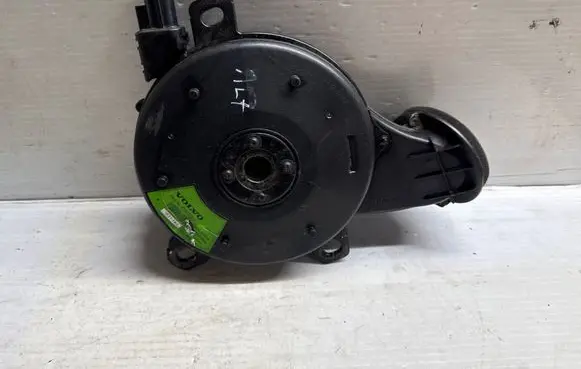 Volvo XC40 Subwoofer speaker 32265314