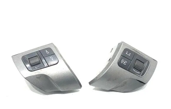 Opel Astra H Steering wheel buttons/switches 