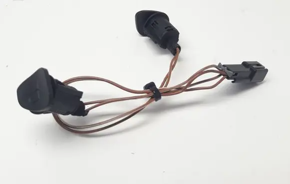 Steering wheel buttons/switches