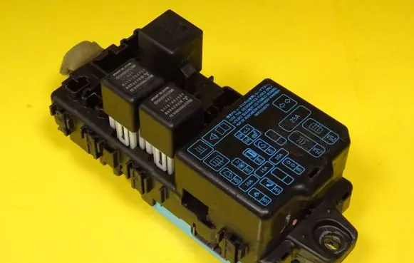 Fuse box set