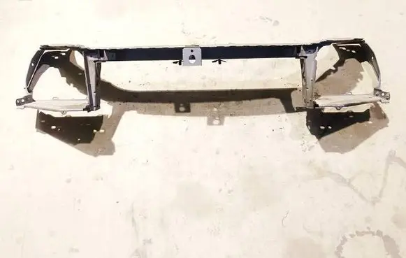 Land Rover Freelander 2 - LR2 Radiator support slam panel