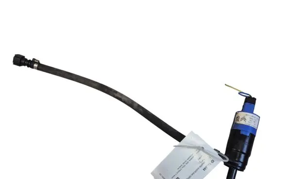 Citroen C6 Windscreen/windshield washer pump 9641086680