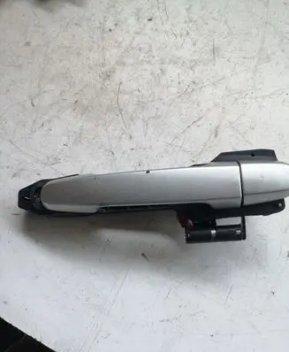 Toyota Corolla Verso AR10 Front door exterior handle 242302